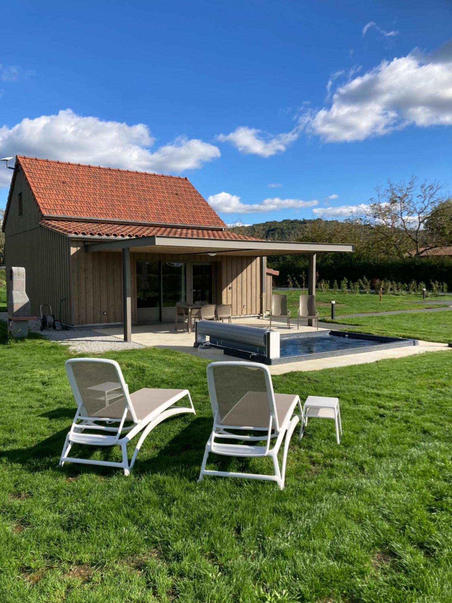 La Plaine Aux Etoiles - Maison Individuelle Avec Piscine Balneo Privative Et Jardin Domme Exteriör bild